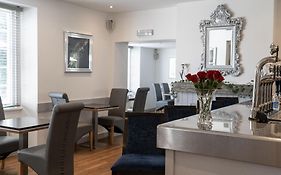 The Kings Head Country Hotel